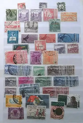 Kleine alte Briefmarken Sammlung Pakistan mit etwa 100 Marken ab 1930 (119281)