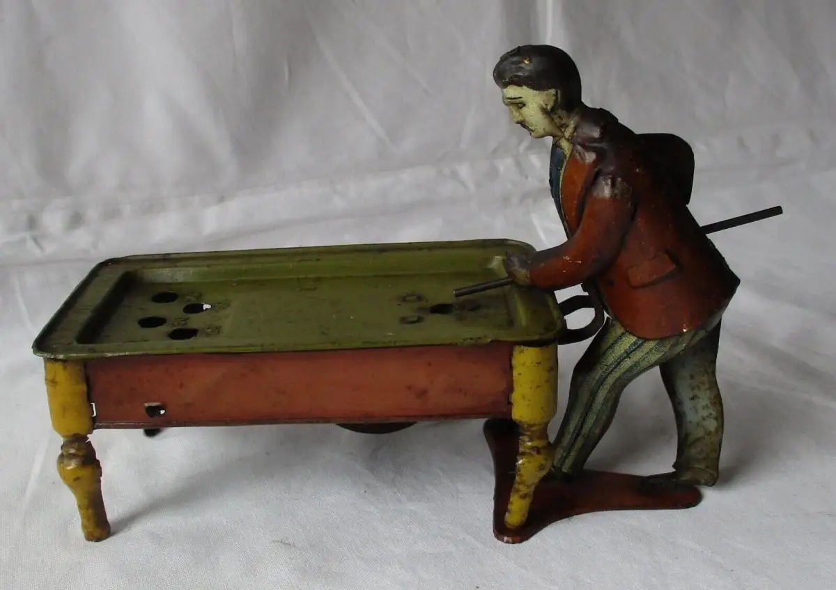 Günthermann Billard Spieler Poolspieler am Tisch mechanisch um 1920 (134313) 0