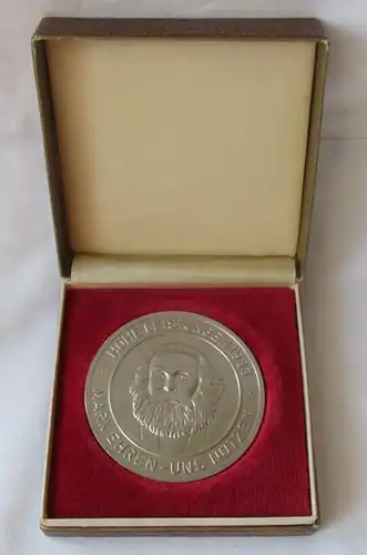 DDR Medaille Für vorbildliche Arbeit im Karl Marx Jahr 1983 Halle SED (126072)