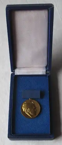 DDR Kunstpreis der FDJ Erich Weinert Medaille im Etui Bartel 38 (157195)