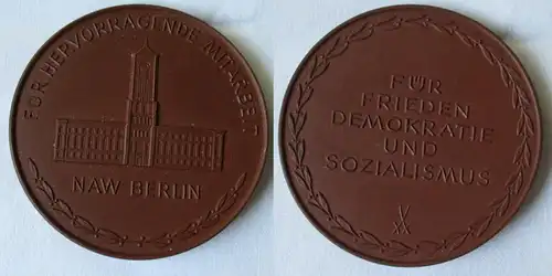 DDR Medaille Für hervorragende Mitarbeit NAW Berlin - Für Frieden (121932)