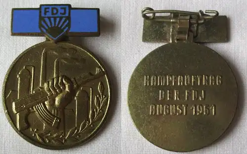 DDR Abzeichen Kampfauftrag der FDJ August 1961 (154311)