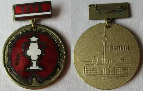 DDR Abzeichen Pokal der blauen Schwerter Berlin 1979 (153940)