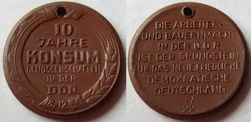 Meissner Porzellan Medaille 10 Jahre Konsum Genossenschaften DDR 1955 (157184)