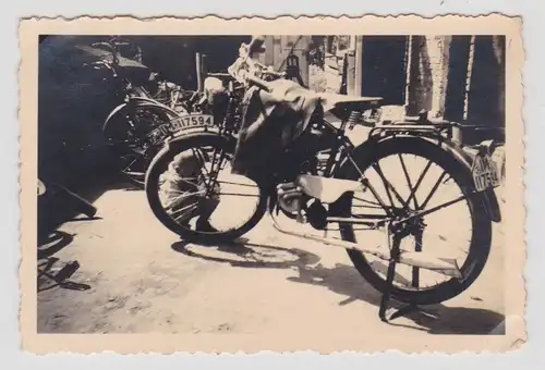 95089 Original Foto Burg b.M. altes Motorrad Oldtimer um 1935