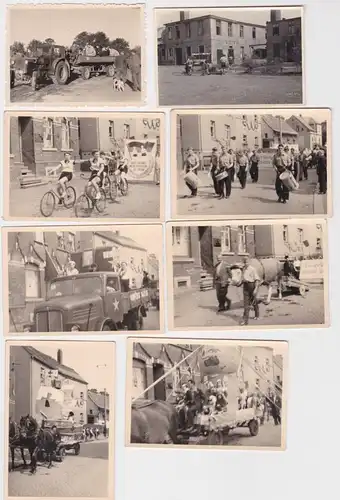 12217/8 Original Foto Lichtentanne bei Zwickau Festumzug um 1955