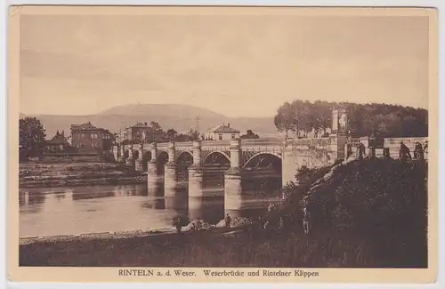903091 Ak Rinteln an der Weser Weserbrücke und Rintelner Klippen um 1930