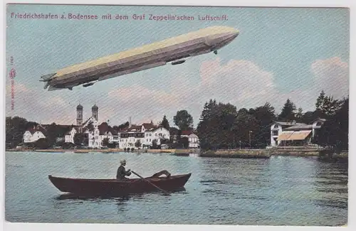 902452 Ak Friedrichshafen a.B. mit dem Graf Zeppelin´sche Luftschiff um 1910
