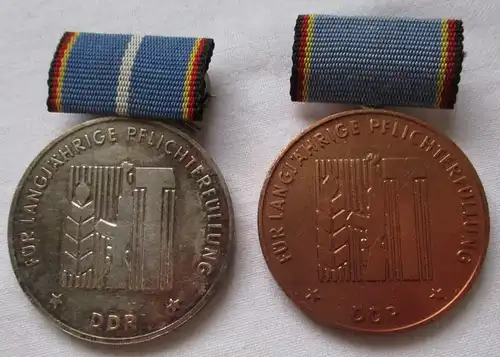2 x DDR Medaillen Landesverteidigung Silber Bronze (125293)