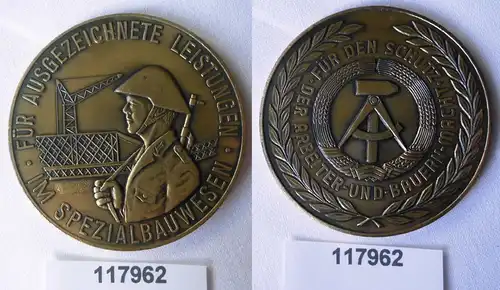 DDR Medaille NVA für ausgezeichnete Leistungen im Spezialbauwesen (117962)