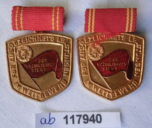 2 x verschiedene DDR Medaillen für ausgez. Leistungen im Wettbewerb (117940)