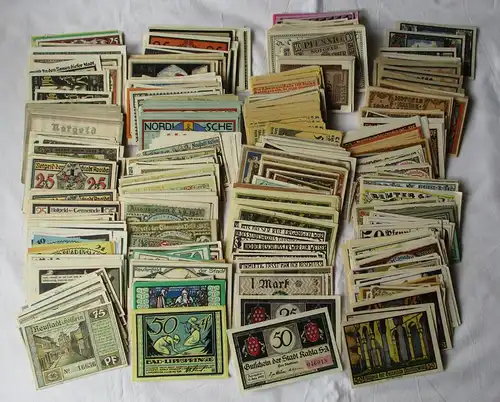 Sammlung mit 1000 Banknoten Städte Notgeld Deutschland um 1921 (119449)
