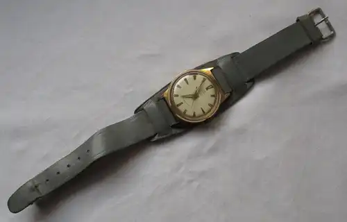 GUB Glashütte Automat 23 rubis Armbanduhr Automatik Uhr Kaliber 68.1 (134496)