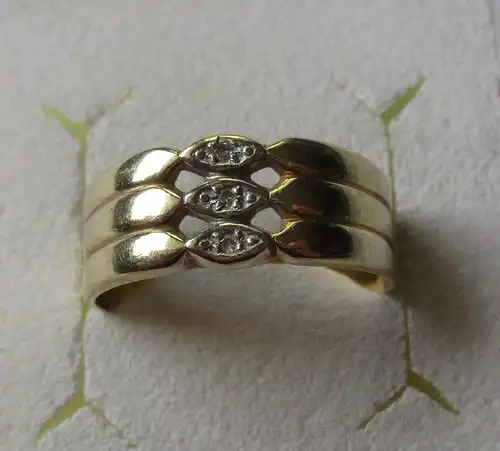 eleganter 585er Gold Ring mit Ringkopfverzierung und 3 Diamanten (160443)