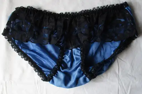 DDR Dessous Slip blau schwarz Spitze Dederon Gr. 42 Marke Stretta (159714)