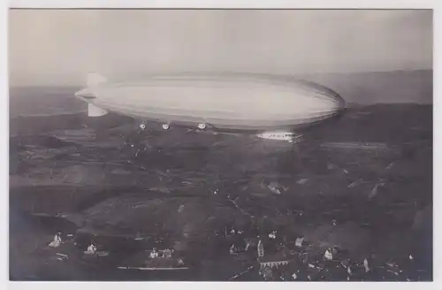 47853 Ak Amerika Zeppelin Z.R.III bei einer Probefahrt am Bodensee