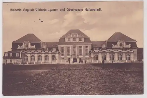 29900 Feldpost Ak Halberstadt Kaiserin Auguste Viktoria Lyzeum 1914