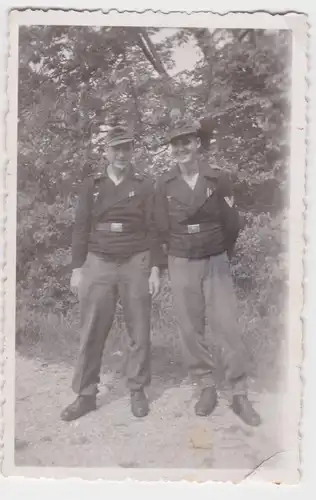 903914 Original Foto 2 Soldaten der Panzertruppe im 2.Weltkrieg