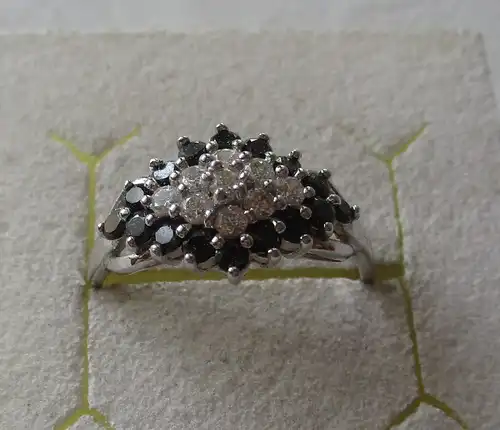 eleganter 925er Sterling Silber Ring mit schwarz & farblosem Edelstein (109424)