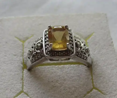 hochwertiger 925er Sterling Silber Ring mit orangegelbem Edelstein (107276)