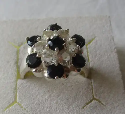 eleganter 925er Sterling Silber Ring Blüte mit schwarzen Edelsteinen (119439)