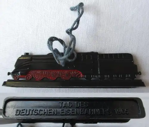 DDR Abzeichen Tag des deutschen Eisenbahners 1965 Dampflokomotive (118161)