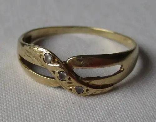 eleganter 585er Gold Ring mit farblosen Edelsteinen (126949)