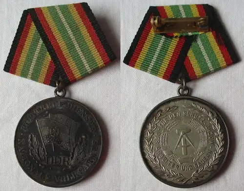 DDR Medaille für treue Dienste NVA Silber MUSTER Bartel 150 (150914)