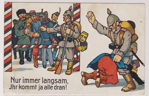 903474 Militär Humor Ak "Nur immer langsam, ihr kommt ja alle dran!" 1914