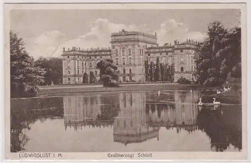 50501 Ak Ludwigslust in Mecklenburg großherzogliches Schloss 1928