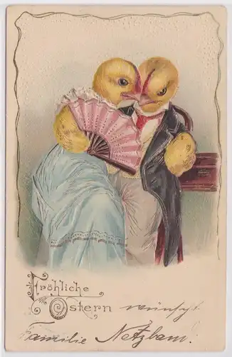 30988 Präge AK Fröhliche Ostern verliebte Küken schmusen hinter Fächer 1910