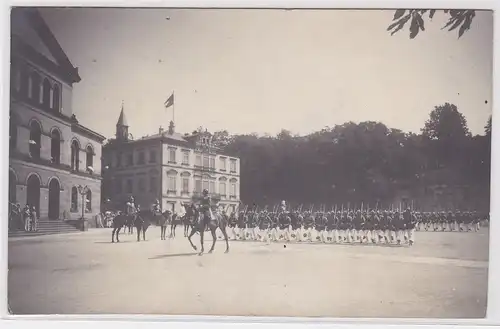 904035 Foto Ak Coburg Militär Parade Soldaten exerzieren 1908