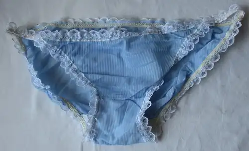DDR Dessous Slip hellblau Spitze Dederon Gr. 42 Marke Graziella (159898)