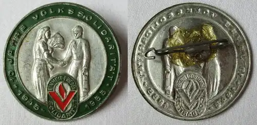 DDR Blech Abzeichen 10 Jahre Volkssolidarität 1945-1955 (142777)