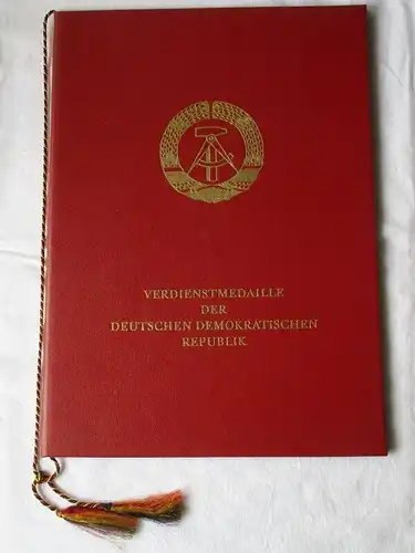 Urkunde Verdienstmedaille der Deutschen Demokratischen Republik 1971 (165143)