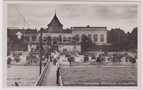 903635 Ak Ostseebad Timmendorferstrand Blick von der Landungsbrücke
