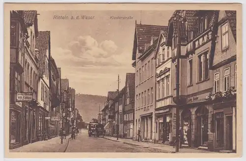 903205 Ak Rinteln an der Weser Klosterstrasse mit Geschäften um 1920