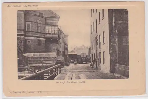 901261 AK Aus Leipzigs Vergangenheit - Im Hofe der Barfussmühle um 1910