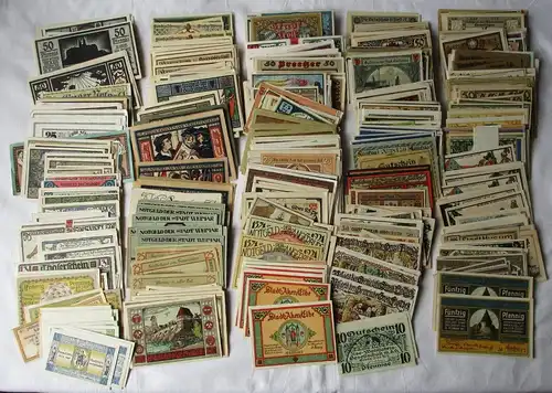 Sammlung mit 1000 Banknoten Städte Notgeld Deutschland um 1921 (116243)