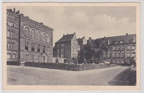 900408 Ak Greifswald Chirurgische und Medizinische Klinik um 1930