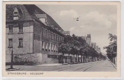 42088 Feldpost AK Strassburg - Neudorf, Straßenansicht 1943