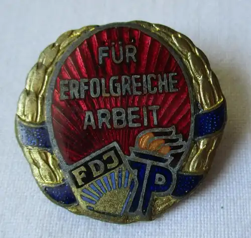 DDR Ehrenabzeichen Für erfolgreiche Arbeit bei d. soz. Erziehung FDJ JP (134326)