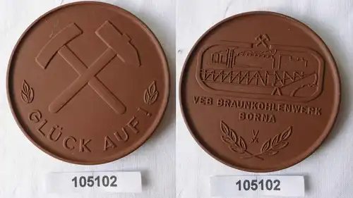 seltene DDR Porzellan Medaille VEB Braunkohlenwerk Borna (105102)