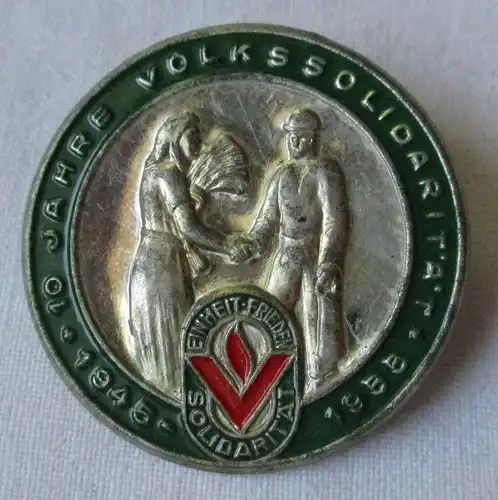 DDR Blech Abzeichen 10 Jahre Volkssolidarität 1945-1955 (134028)