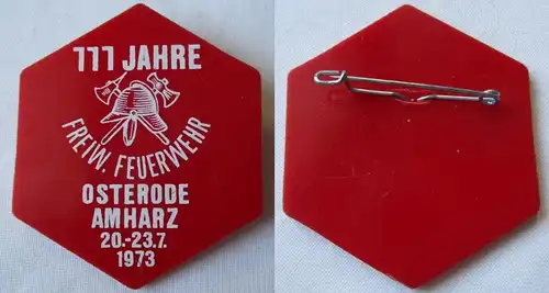 DDR Kunststoff Abzeichen 111 Jahre freiw. Feuerwehr Osterode Harz 1973 (139869)