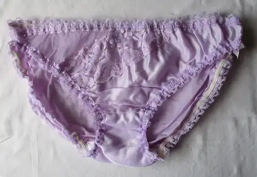 DDR Dessous Slip lila Dederon Spitze Größe 42 Marke Stretta (158242)