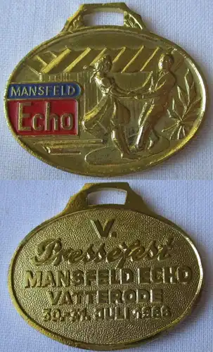seltenes DDR Abzeichen V. Pressefest Mansfeld Echo Vatterode 1966 (165837)