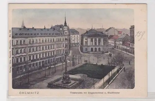 904895 Ak Chemnitz - Theaterplatz mit Siegesdenkmal und Stadttheater um 1900