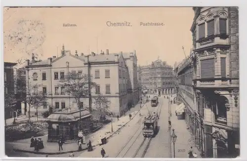 905430 Ak Chemnitz Poststraße mit Rathaus und Straßenbahnen 1909