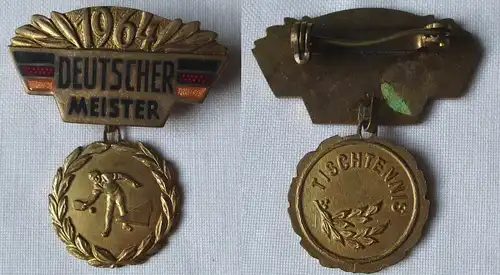 DDR Abzeichen Sport Deutscher Meister 1964 im Tischtennis (162414)
